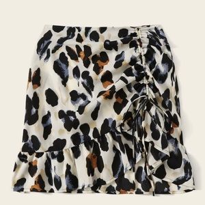 Leopard print rutched drawstring skirt